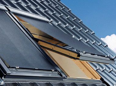VELUX Hitzeschutz-Markise Tageslicht VELUX Hitzeschutz-Markise Tageslicht